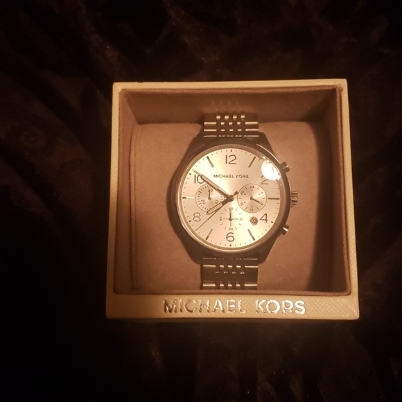 Mens Watch - Picture 2 of 2